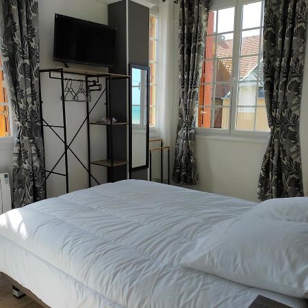 Au Gre Des Marees, Appartement Face A La Mer, Classe 3 Etoiles 奥尔特 外观 照片